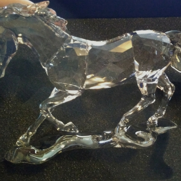 Swarovski Crystal 2014 SCS Esperanza horse Annual Edition - Picture 3 of 7